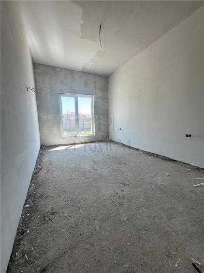 DUPLEX PE PARTER - APROAPE DE ORAS - 80 MP UTILI - 6