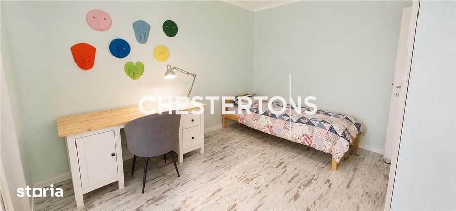 Apartament cu 4 camere semidecomandat în Cișmigiu