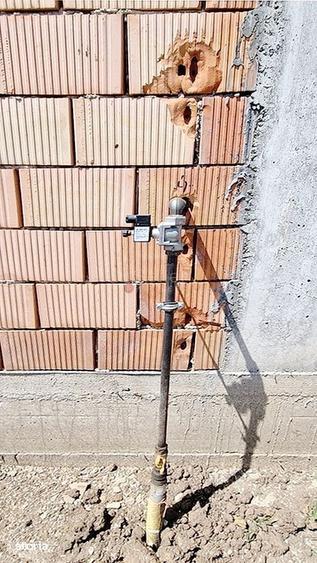 Casă cu 4 camere cu Teren 500 Mp în Sânpetru