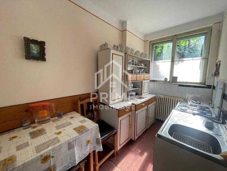 Casă cu 4 camere cu Teren 252 Mp în Central