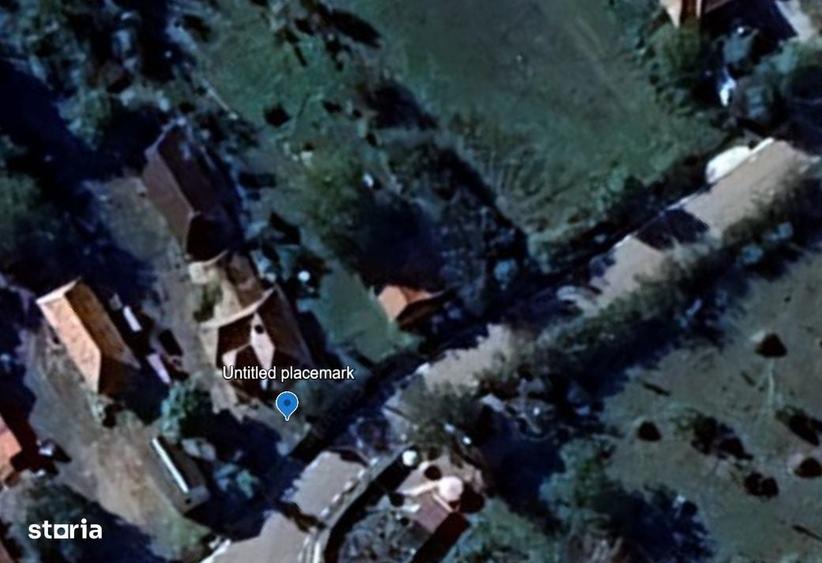 Casă cu 3 camere în Comșești