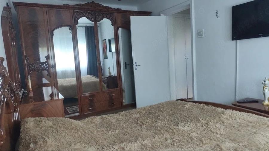 Apartament cu 2 camere semidecomandat în Brazda lui Novac