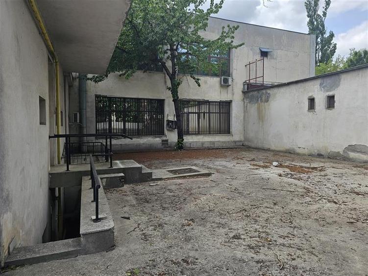 Birou, de 976 mp, în Bucureștii Noi