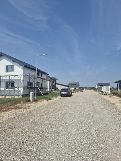 Teren Construcții intravilan de 600 mp, în Gulia