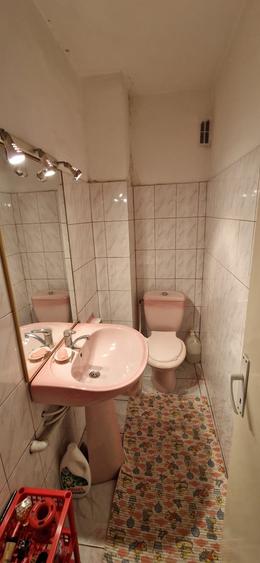 Apartament cu 3 camere decomandat, mobilat în Brazda lui Novac