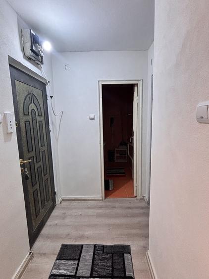 Apartament cu 2 camere decomandat în Crihala
