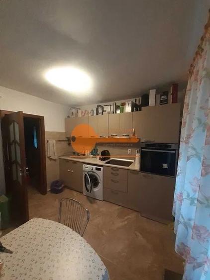 Apartament cu 2 camere decomandat în Obor