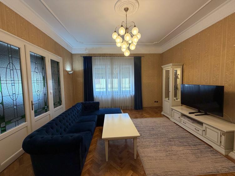 Apartament la casa - 105 mp - 3 camere - garaj - Ultracentral - 2