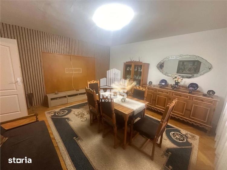 Apartament cu 3 camere decomandat, mobilat în Steaua