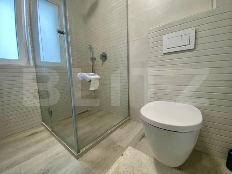 Apartament cu 2 camere semidecomandat, mobilat în Bună Ziua