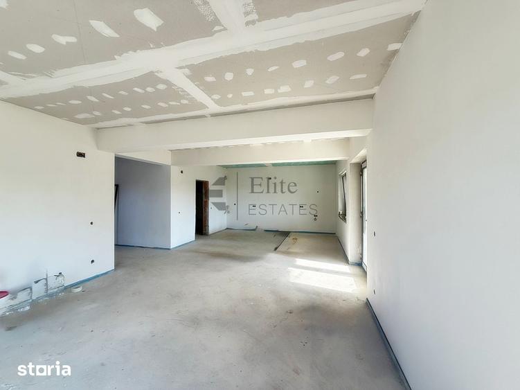 Casă cu 5 camere cu Teren 650 Mp în Sud