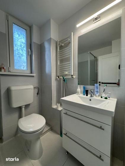 Apartament cu 3 camere decomandat, mobilat în Ferentari