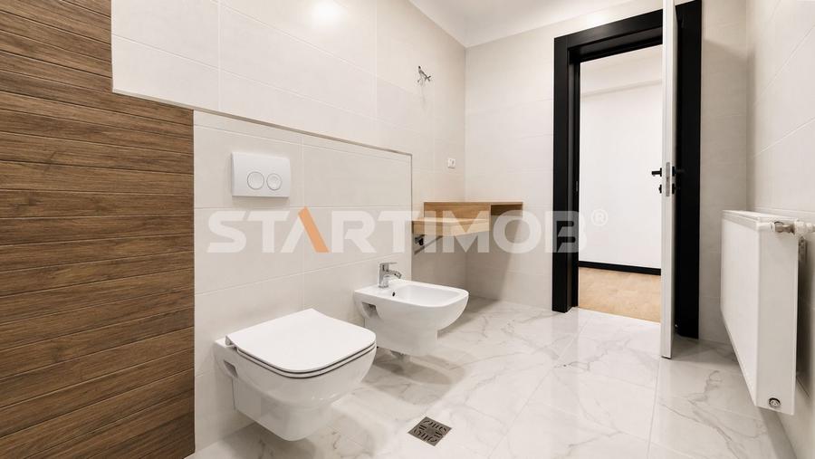 Apartament cu 3 camere decomandat în Griviței