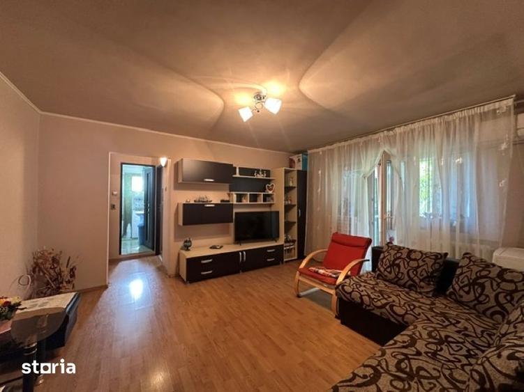 Apartament cu 2 camere semidecomandat în Rogerius