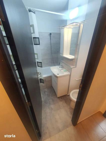 Apartament cu 2 camere decomandat în Pieptănari