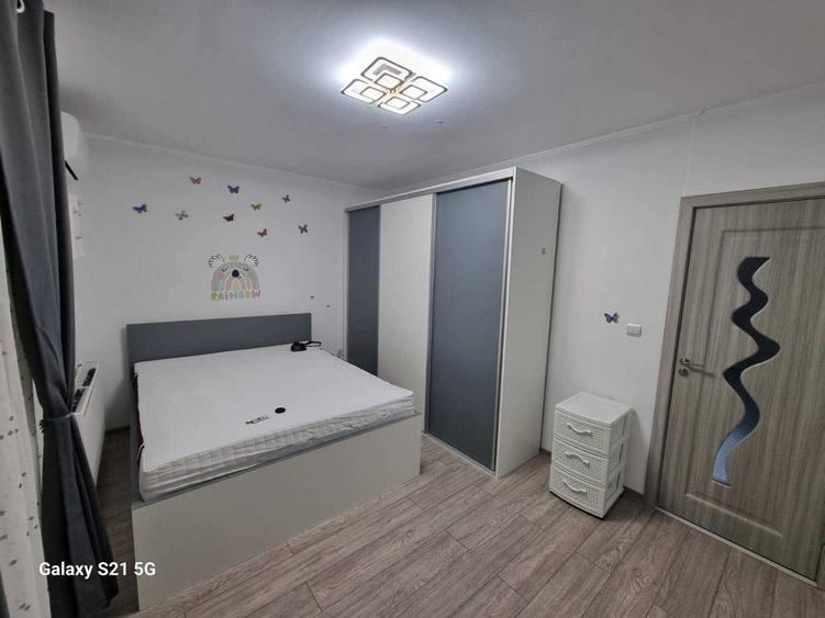 Garsonieră decomandată în Central