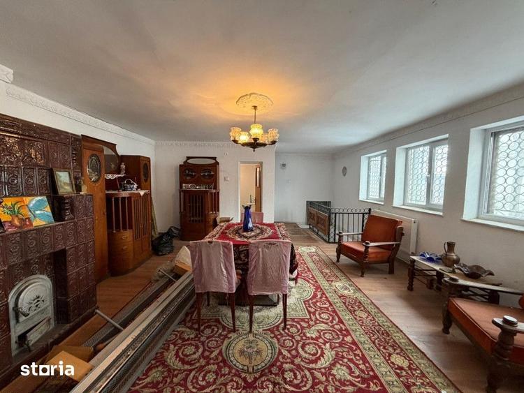 Casă cu 6 camere cu Teren 190 Mp în Ferentari