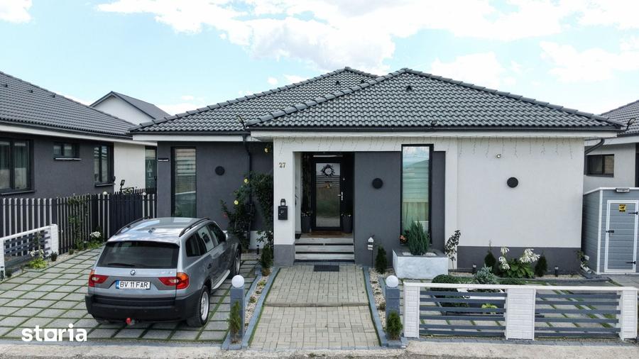 Casa/Vila cu 4 camere de vanzare - Izvor - 2