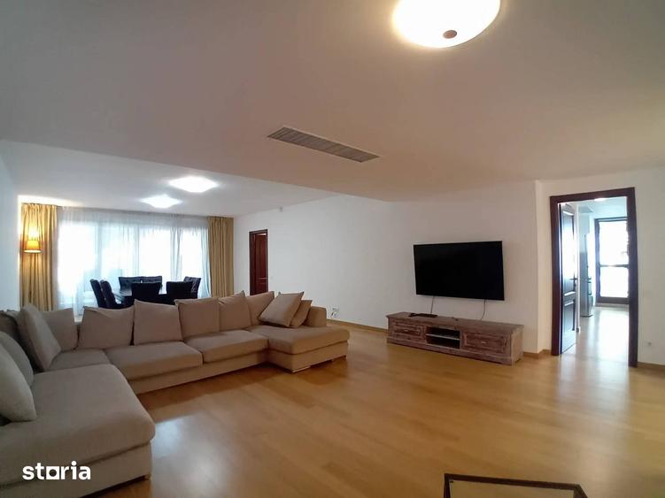Apartament cu 3 camere semidecomandat, mobilat în Aviatorilor