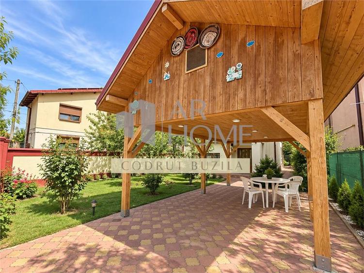 Casă individuală cu 4 camere cu Teren 300 Mp în Ultracentral
