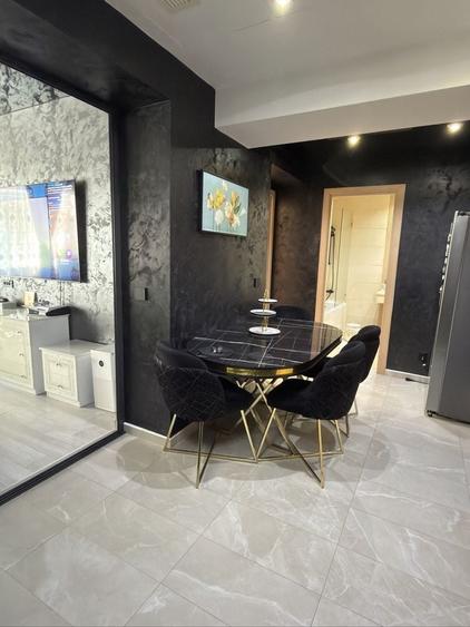Apartament cu 2 camere decomandat în Văcăresti