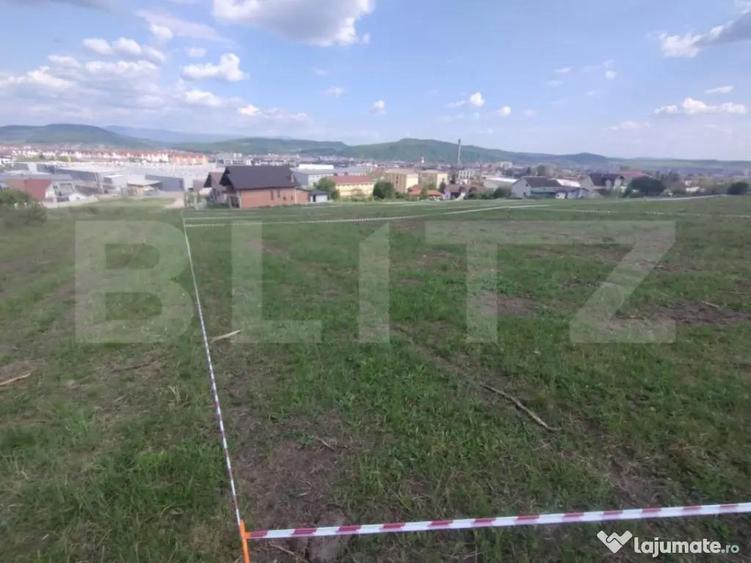 Teren de 500 mp, în Centura