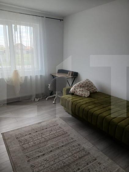 Duplex cu 3 camere cu Canalizare în Parța