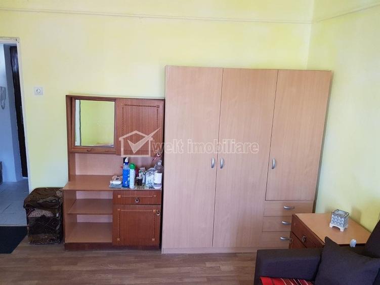 Garsonieră decomandată, mobilată în Central