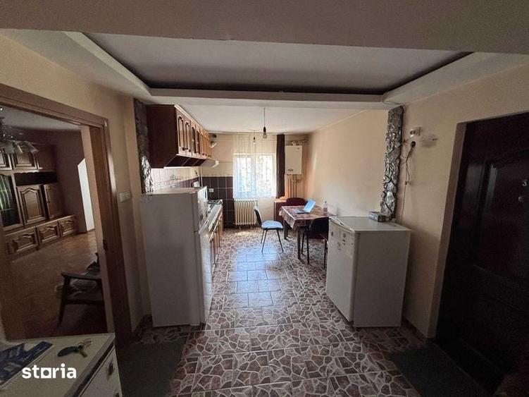 Apartament cu 3 camere decomandat în Mărăști