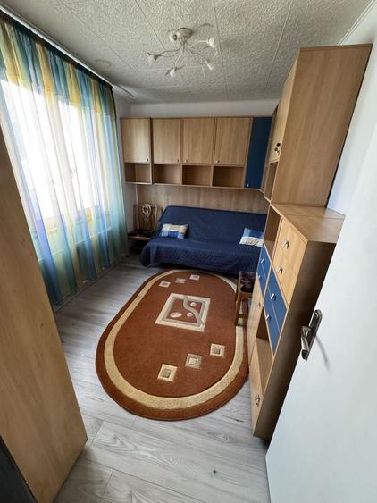 Apartament cu 2 camere decomandat în Aradului