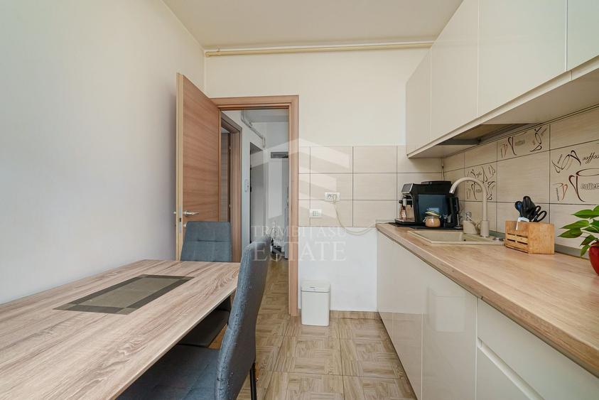 Apartament cu 3 camere decomandat, mobilat în Theodor Pallady