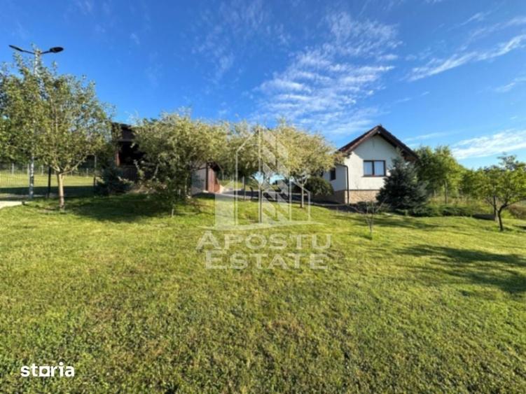 Casă cu 1 camere cu Teren 31300 Mp în Central