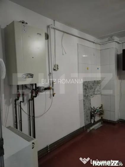 Spatiu comercial 3 camere decomandat Micro 4 - Targoviste (Dambovita)