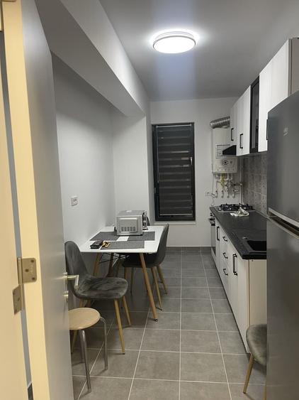 Apartament de inchiriat Sector 4 - 4