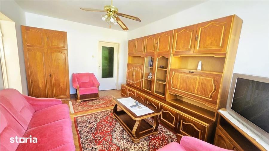 Apartament cu 3 camere în Central