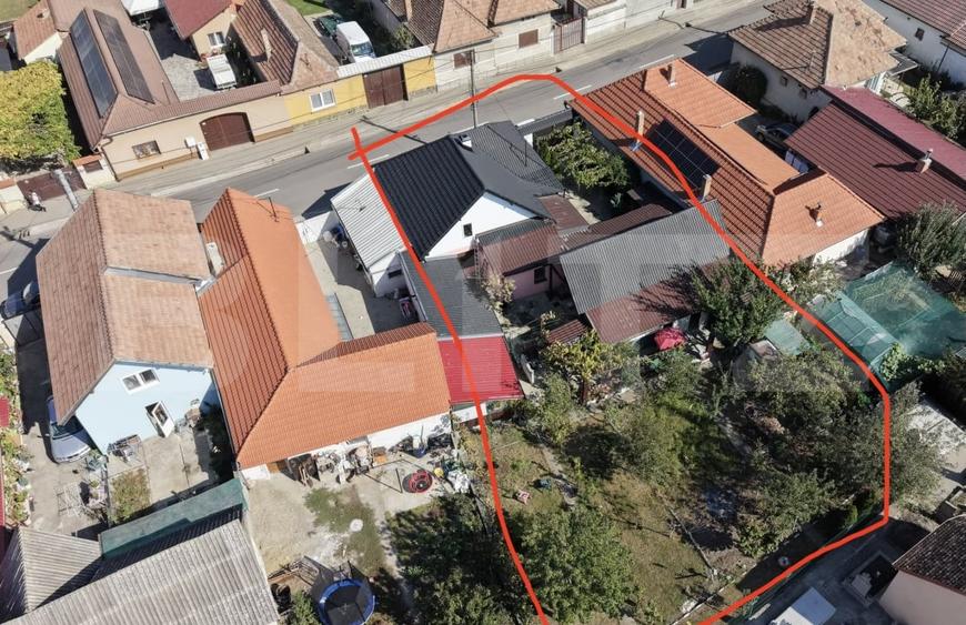 Casă individuală cu 4 camere cu Canalizare în Sebeș