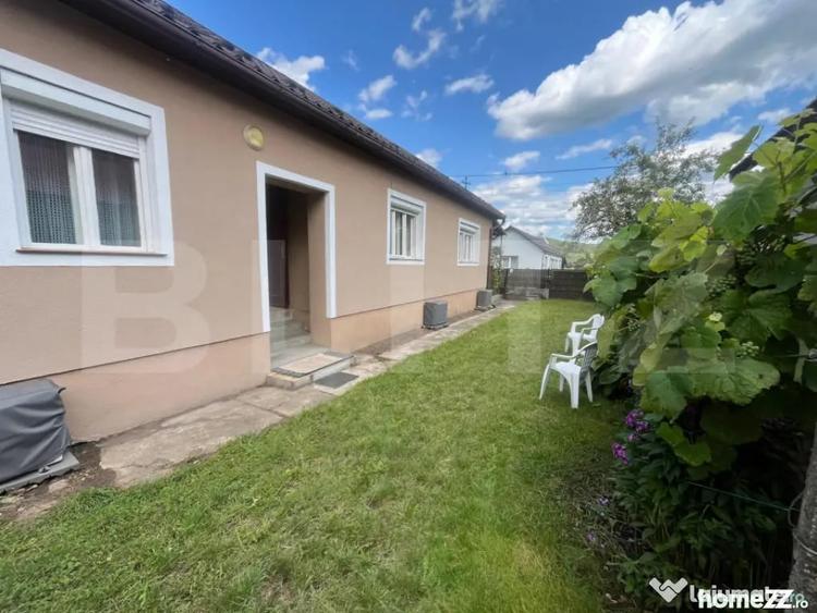 Casă cu 3 camere cu Teren 1300 Mp în Șintereag