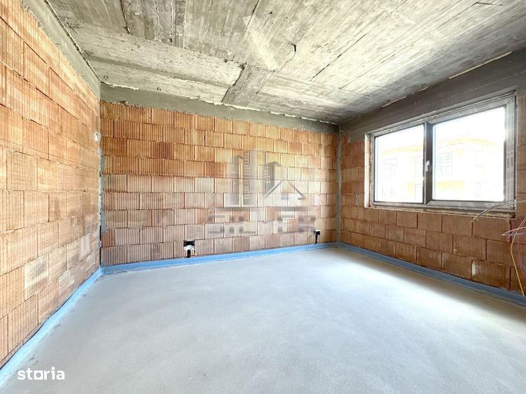 Casa in curs de construire/Teren 450 mp/VANZARE PF. - 2