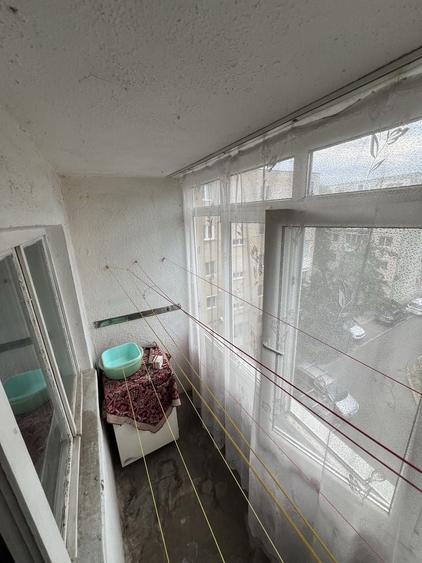 Apartament cu 3 camere nedecomandat în Exterior Vest