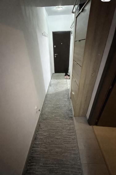 Apartament cu 2 camere decomandat în Valea Adâncă