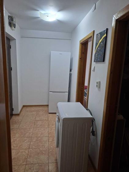 Garsonieră decomandată în Sud