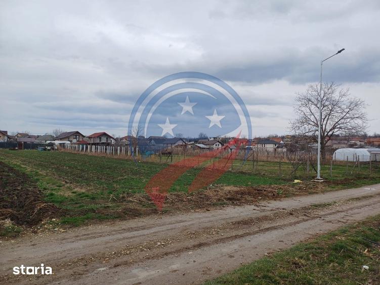 Teren de 1000 mp, în Central