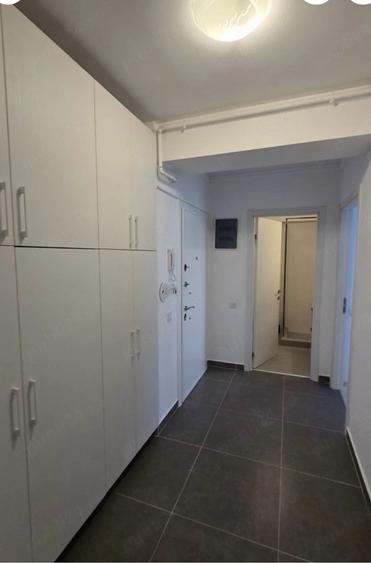 Apartament cu 3 camere decomandat în Nord