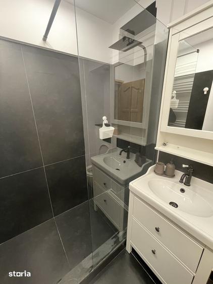 Apartament cu 2 camere decomandat, mobilat în Central