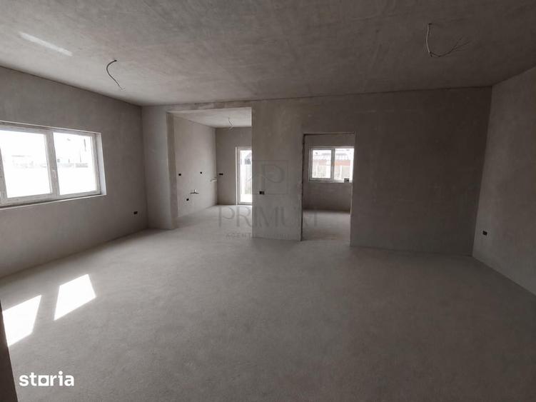 Duplex despartit prin baie - canalizare - mansardabil - 2