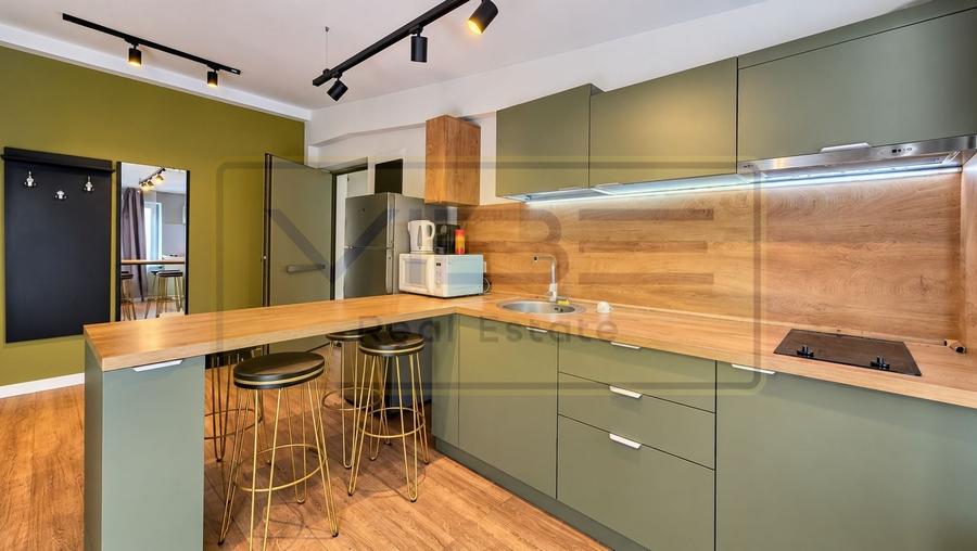 Apartament cu 2 camere semidecomandat, mobilat în Copou