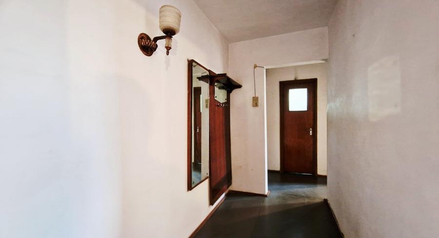 Apartament cu 2 camere decomandat, mobilat în Titan