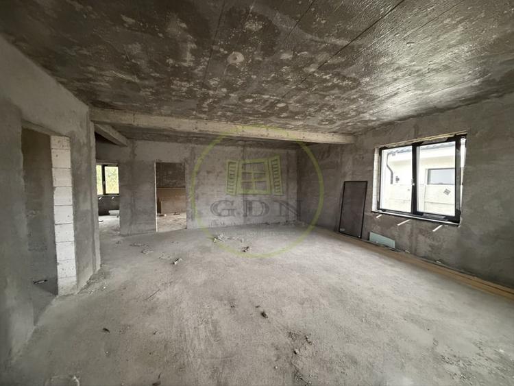 Casă individuală cu 3 camere cu Teren 395 Mp în Pielești