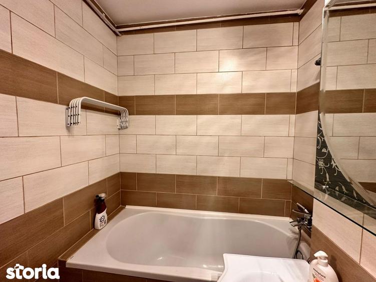 Apartament cu 2 camere decomandat în Tei