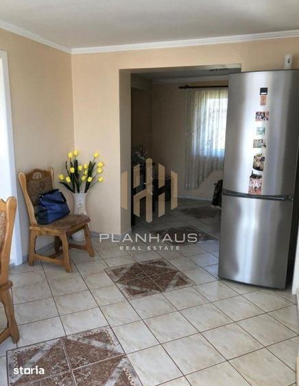 Casă cu 3 camere cu Teren 2700 Mp în Băsești